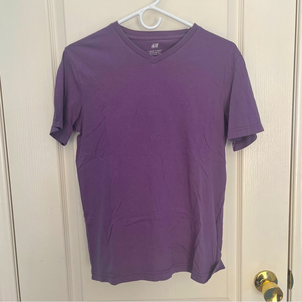 H&M V-Neck T-shirt- Small
